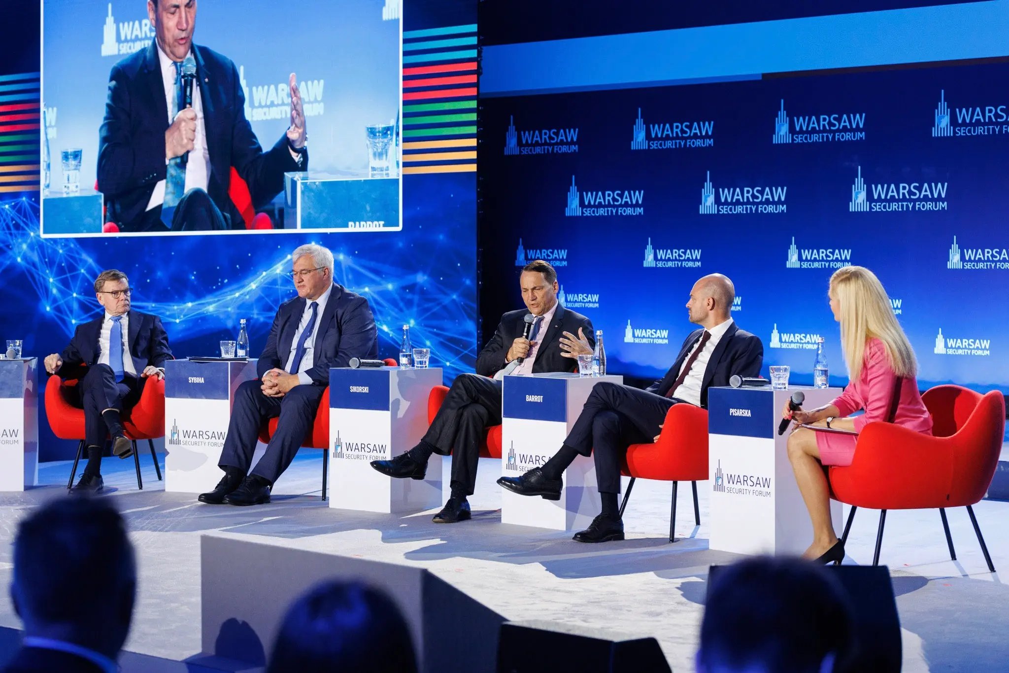 040-Day-1-Warsaw-Security-Forum-2025
